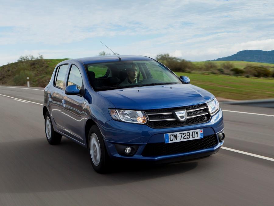  Dacia Sandero 2012 года  (фото 3 из 19)